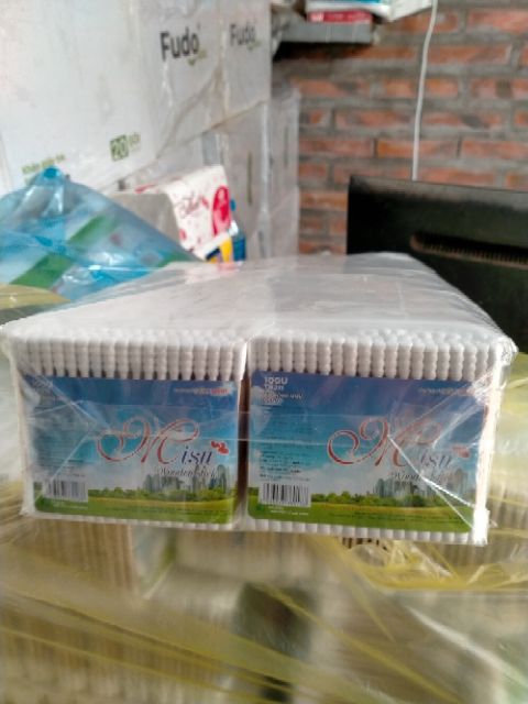 Bông tăm người lớn gói 100 cây lõi gỗ