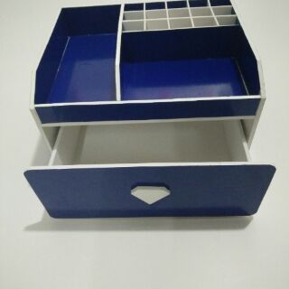 Kệ mĩ phẩm truyền thống 25cm