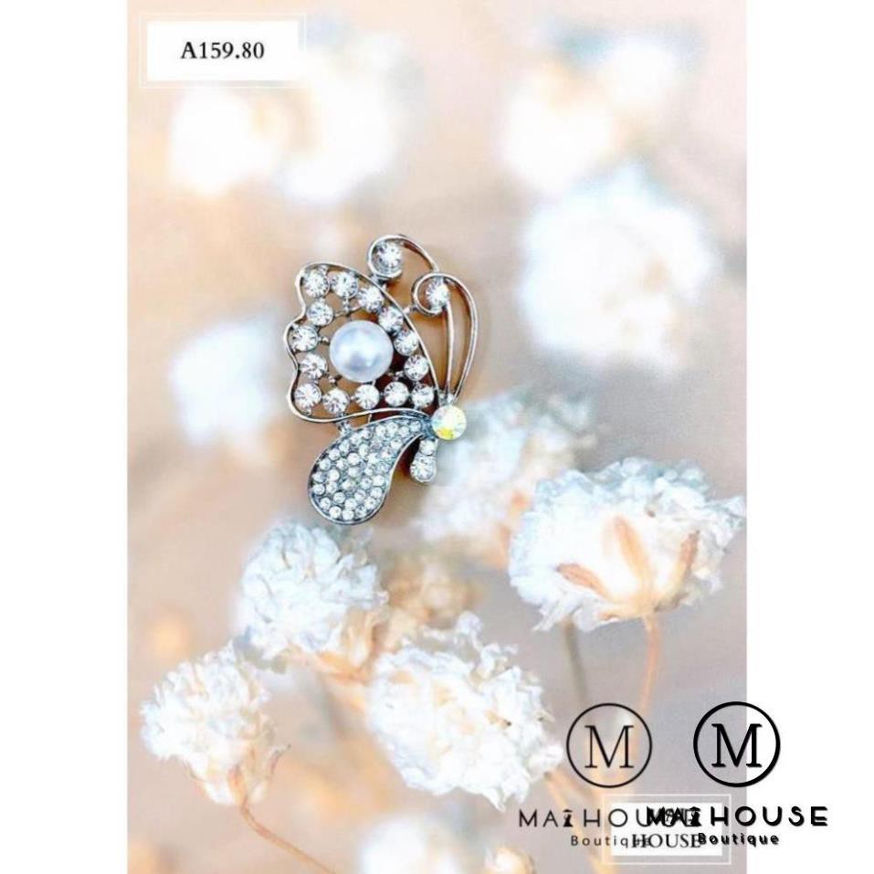 CÀI ÁO HÌNH BƯỚM ĐÍNH CHÂU A159