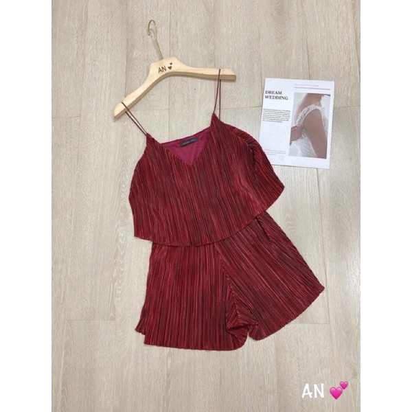 Jumpsuits kiểu 2 dây