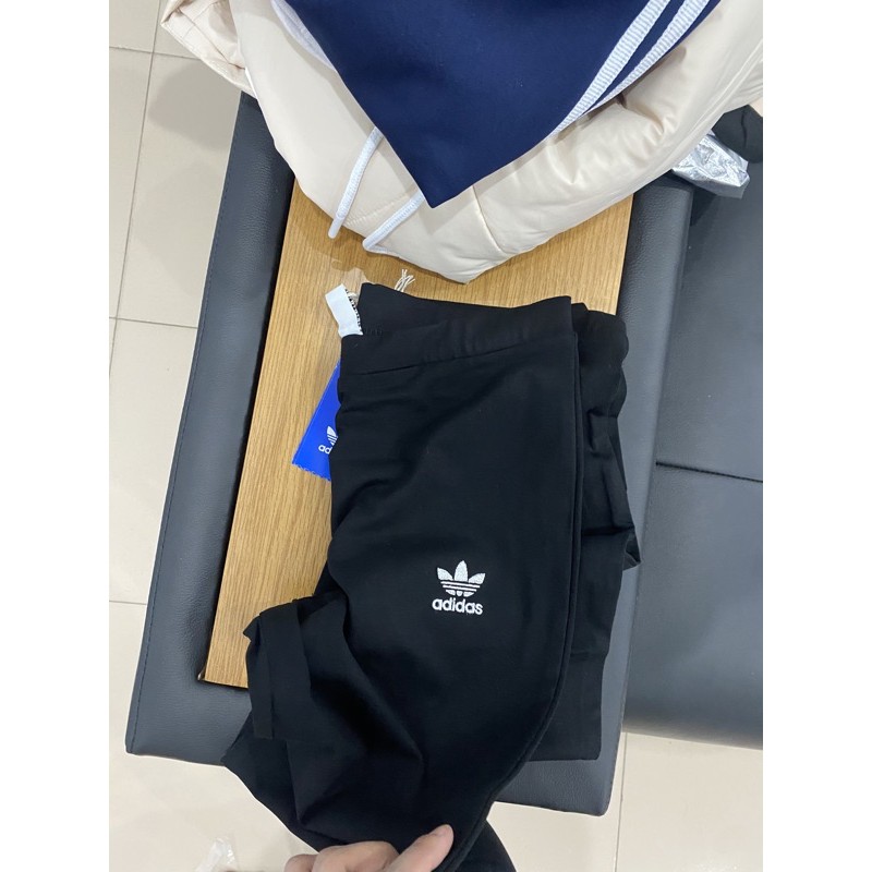 (HÀNG XUẤT XỊN) Quần Legging Das Phối 3 sọc ngang chân 873 GEOMETRIC 90’s Leggings | BigBuy360 - bigbuy360.vn