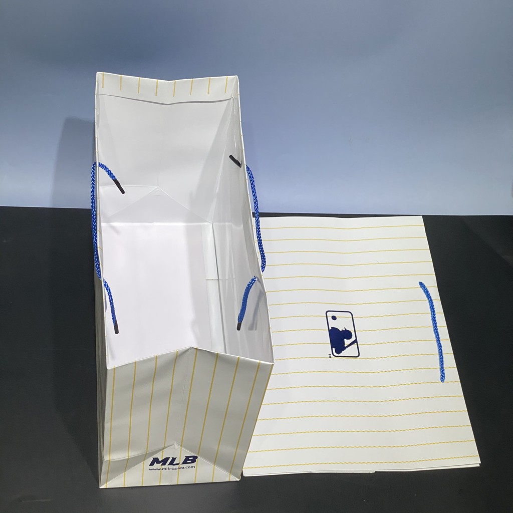 Túi giấy xách MLB ⚡ Túi quà tặng đựng giày dép mũ áo quần MLB + Bán kèm Full Box Bill + Giấy gói Pelure