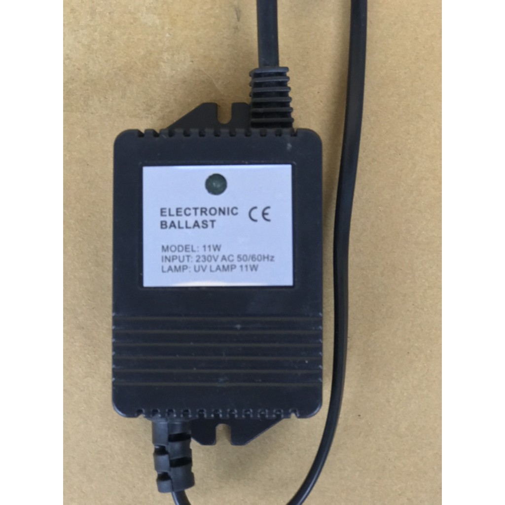 ADAPTO BIẾN ÁP  ĐÈN UV TIA CỰC TÍM