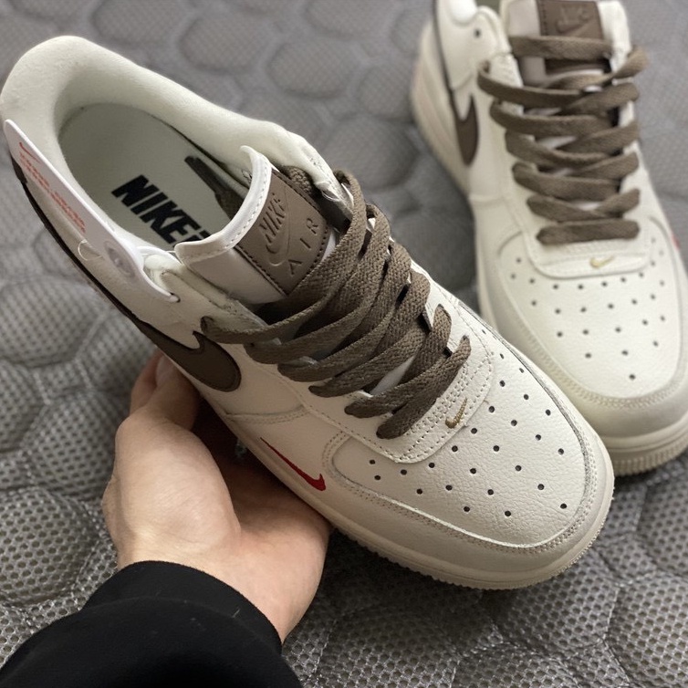 Giày Af1 vệt nâu, Air Force 1 nâu trắng. | BigBuy360 - bigbuy360.vn