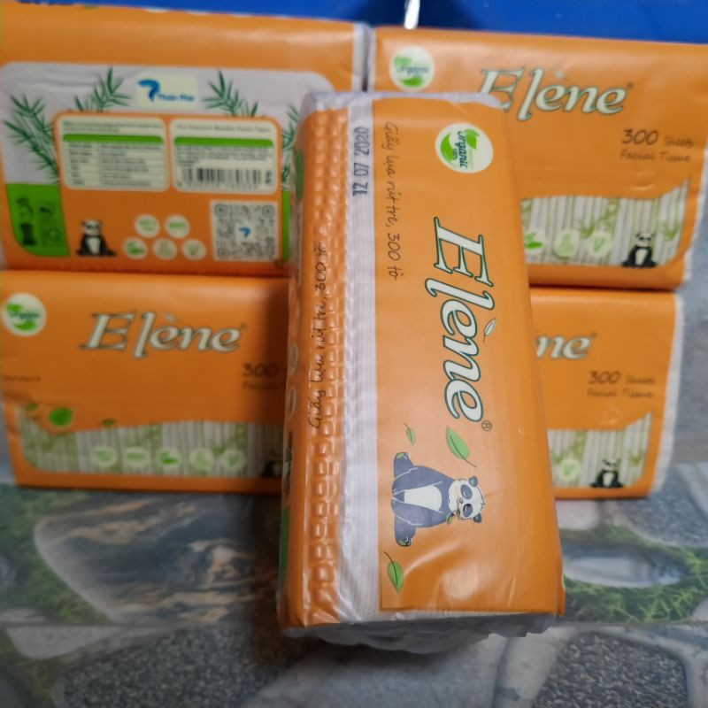 Giấy ăn lụa tre Elene 300 tờ không chất tẩy trắng