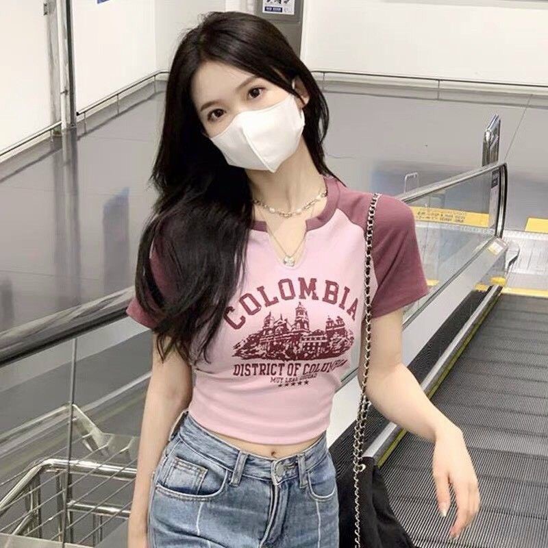 Áo Thun Croptop Tay Ngắn Cổ Khoét U Hoạ Tiết In Chữ Colombia