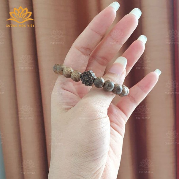Vòng Tay Trầm Hương Hạt Tròn Mix Charm Hoa Sen - Trầm Tốc Xưởng Mộc Việt Size 8MM