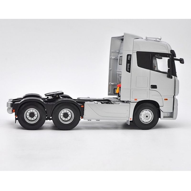 Xe mô hình đầu kéo Foton Auman EST-A hợp kim 1:24