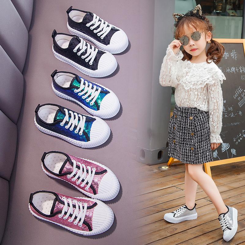 Giày thể thao thắt dây trang trí kim tuyến phong cách Hàn Quốc cho bé