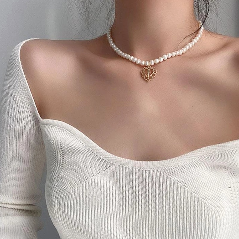 vòng cổ Choker Mặt Trái Tim Đính Ngọc Trai Nhân Tạo