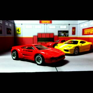 64 Scale Ferrari Garage Diorama Papercraft
