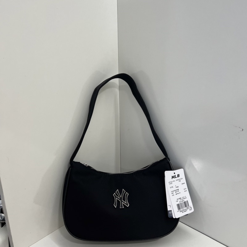 TÚI KẸP NÁCH VẢI M L N LOGO KIM LOẠI CAO CẤP TQXK