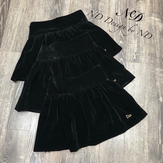 Chân váy nhung dior