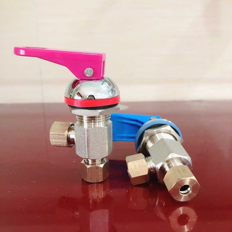 Van khóa lật máy lọc nước nóng lạnh