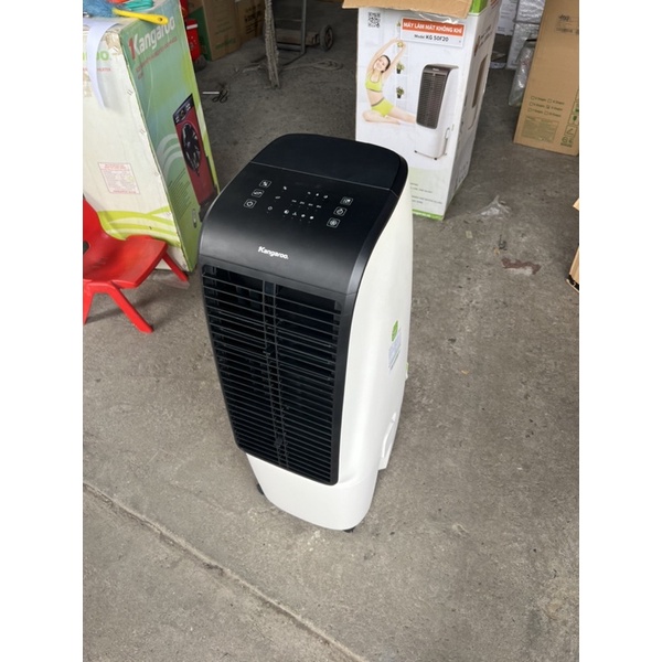 Quạt làm mát , quạt điều hoà không khí Kangaroo KG50F20 thanh lý hàng trưng bày mới 98% đầy đủ điều khiển phụ kiện.