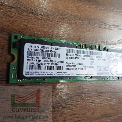 SSD SAMSUNG PM961 256GB M2 PCIE NVME MZVLW256HEHP (1KHE)