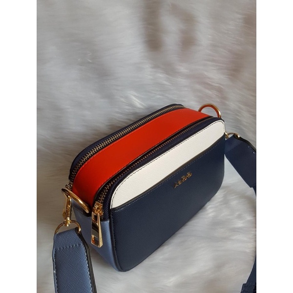 TNS-Túi đeo chéo form hộp dây đeo bảng to cá tính Aldio Ridout crossbody bag-tone navy phối trendy