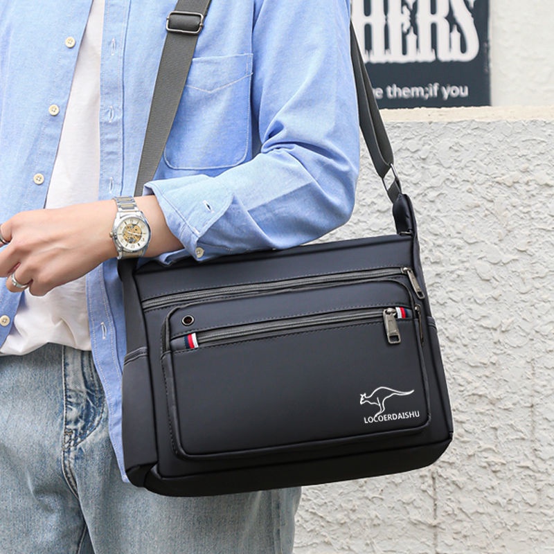 Túi đeo chéo thời trang dành cho nam | BigBuy360 - bigbuy360.vn