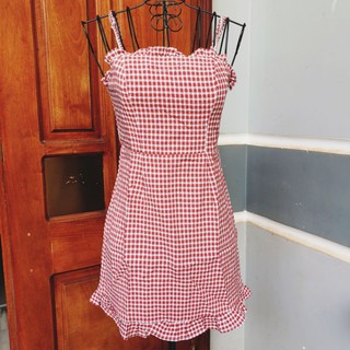 Đầm dây caro đỏ kido