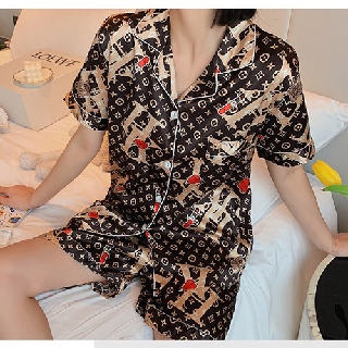 Đồ mặc nhà pijama lụa cao cấp bộ ngắn họa tiết chất lụa tuyết - DH20L02