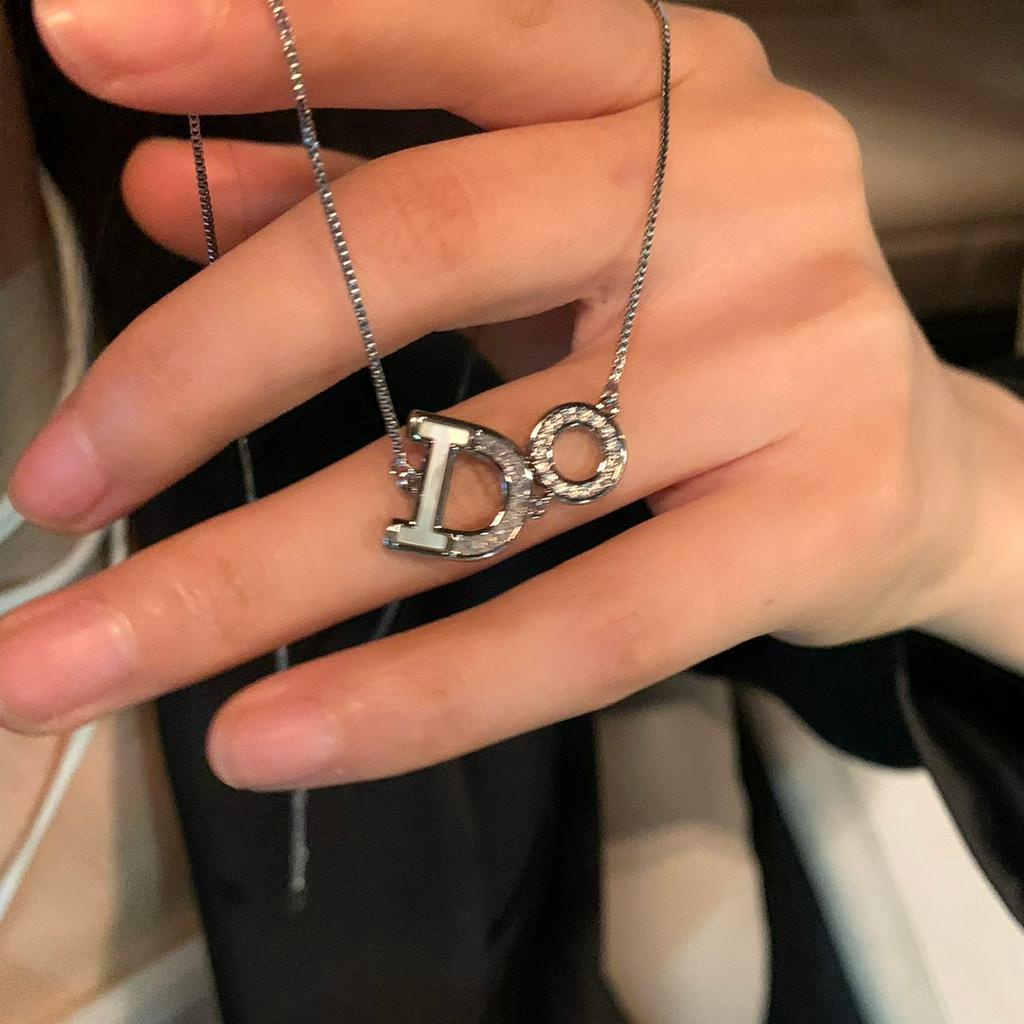 Dây Chuyền Mặt Chữ Niche Đính Đá Zircon Cao Cấp Sang Trọng Thời Trang 2023