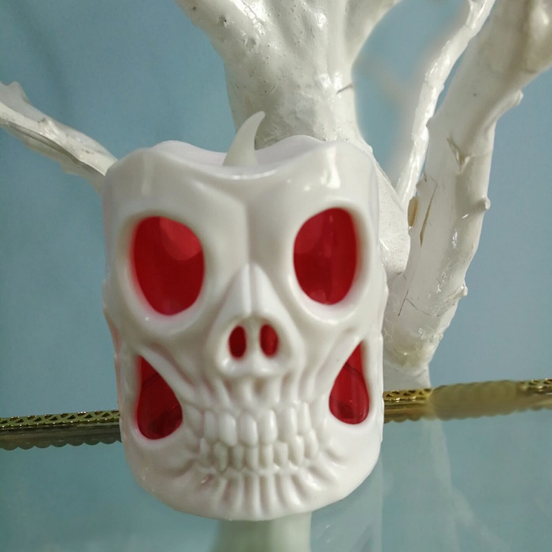 Đèn dạng nến hình bí ngô trang trí cho ngôi nhà ngoài trời bữa tiệc halloween