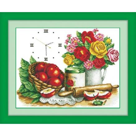 Tranh thêu chữ thập đồng hồ quả táo đỏ