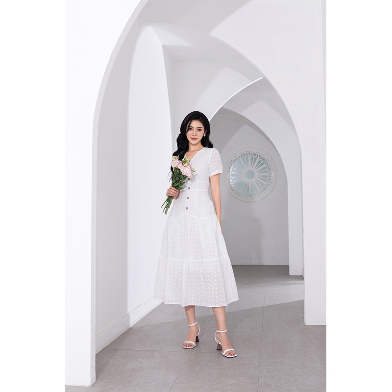 Đầm xòe dáng dài thô trắng thêu bô đê Toson 48103W82