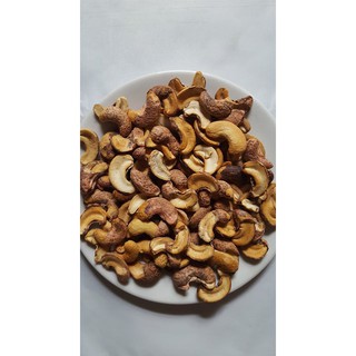 Hạt điều Vỡ còn vỏ lụa rang muối (loại chọn)