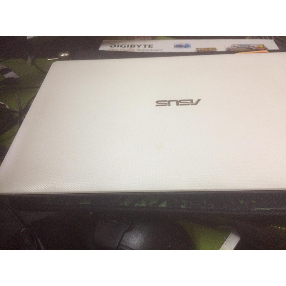 Laptop văn phòng ASUS X201EP