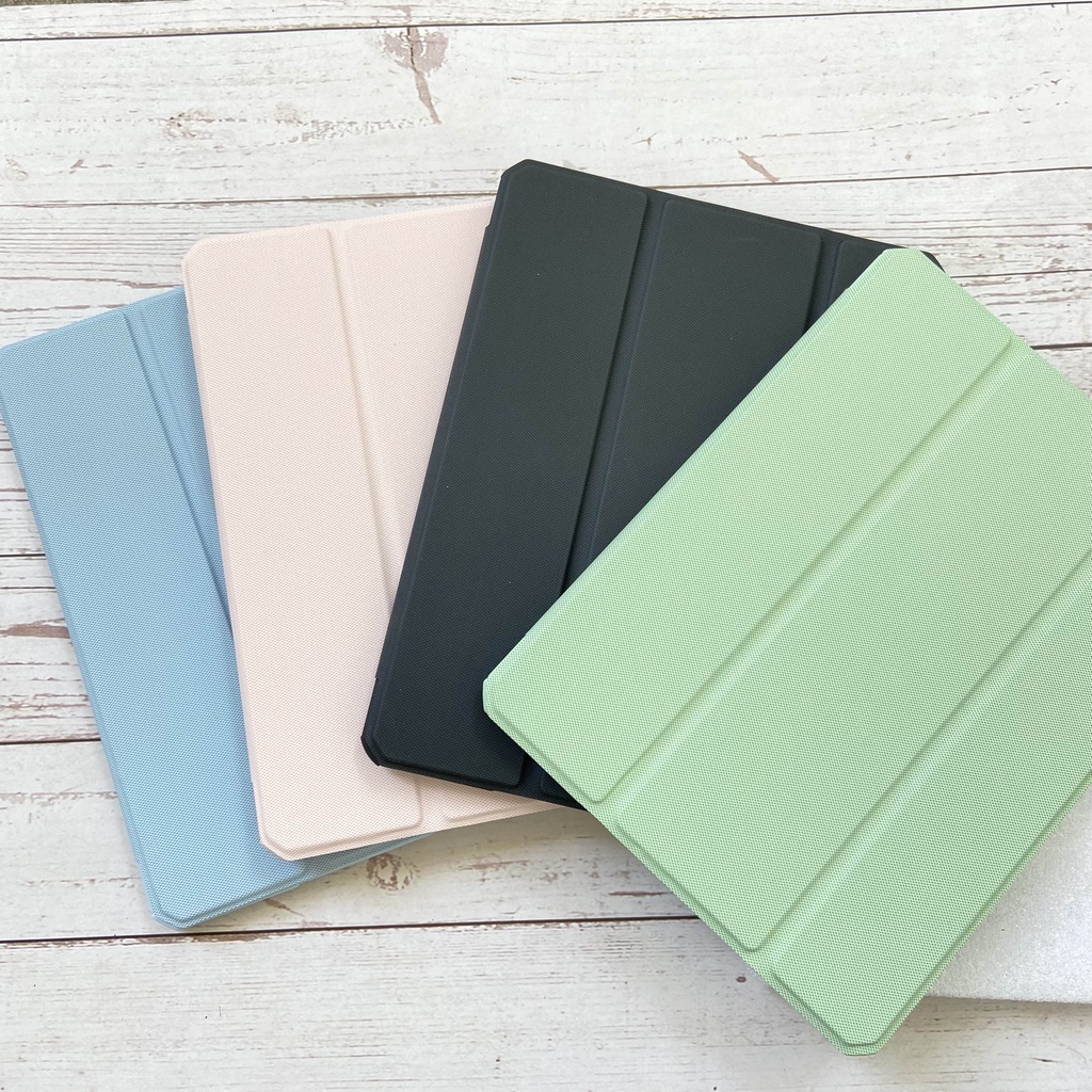 Bao da DUX DUCIS iPad 9.7 inch / iPad Gen 5/6  - Lưng trong, Có Khay Đựng Bút - Đ