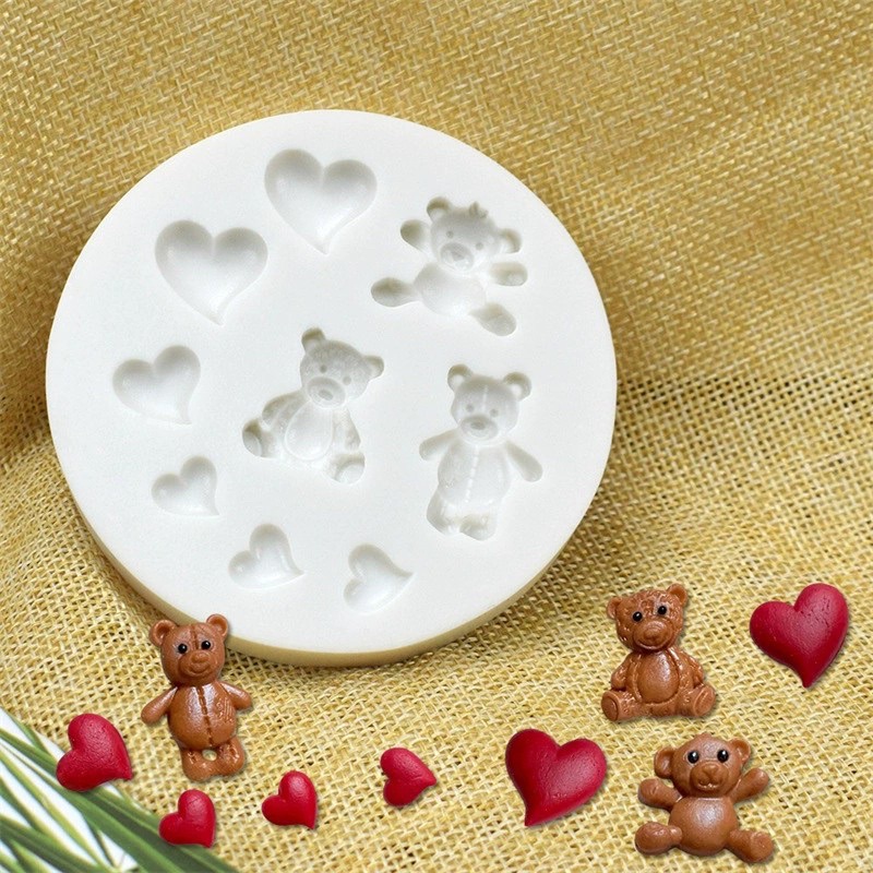 khuôn silicon gấu trái tim trang trí bánh