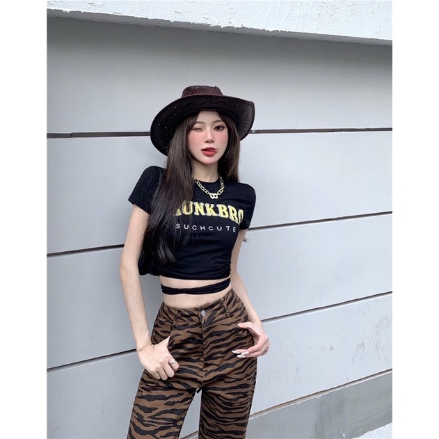 ULZZANG Set áo croptop buộc eo + quần ống loe hoạ tiết vằn ngưa FASHIONITA 2021 hot Tiktok | BigBuy360 - bigbuy360.vn