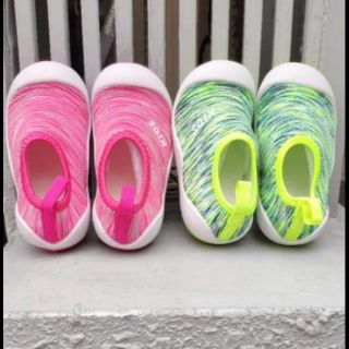 Đôi giày mọi size 30