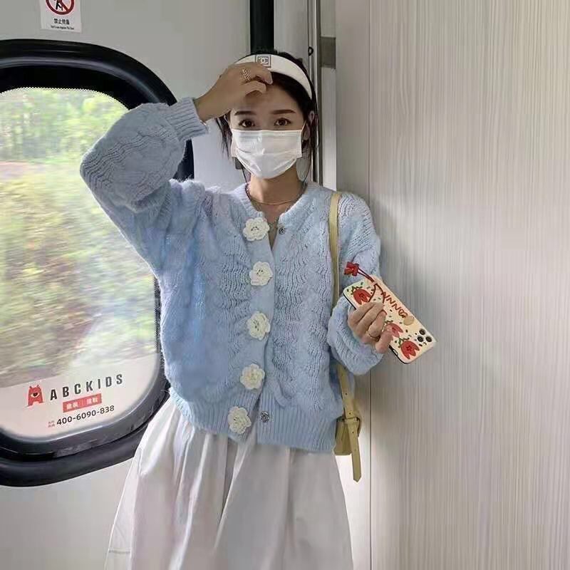 Áo Sweater Dệt Kim Màu Xanh Sữa Mềm Mại Phong Cách Nhật Bản Dễ Thương Cho Nữ