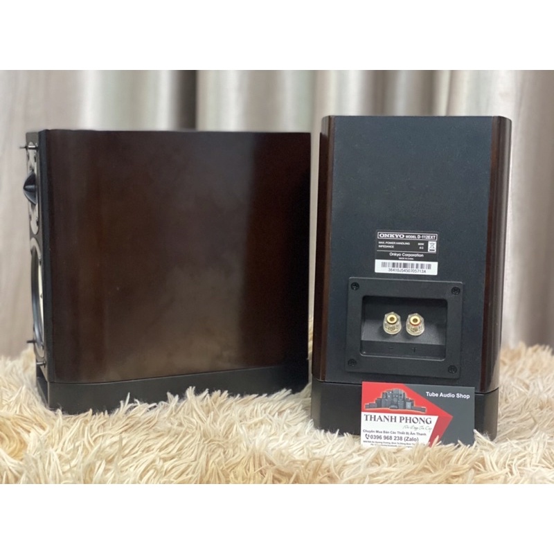 Loa bookshelf onkyo D-112EXT