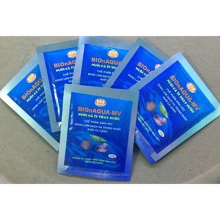 Men vi sinh làm trong nước bể cá cảnh