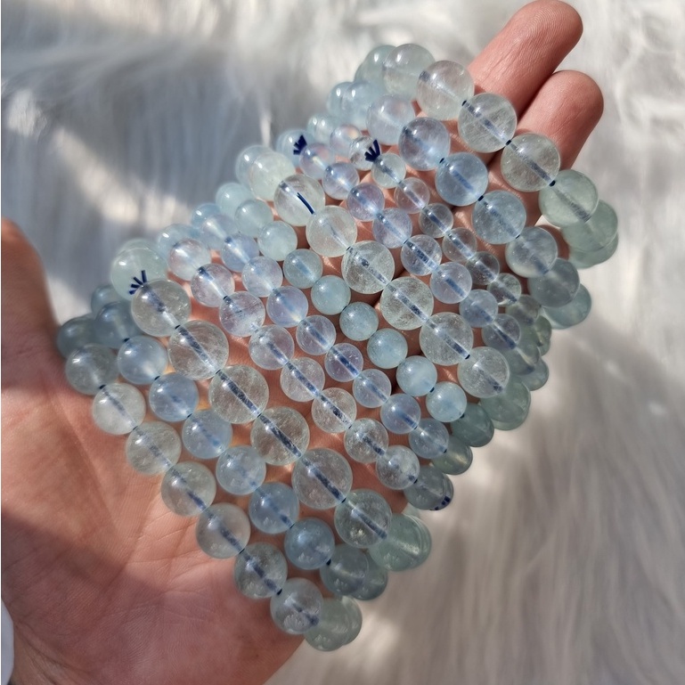 Vòng tay đá Aquamarine loại trong đẹp (Ngọc Xanh Biển) tự nhiên size 8li - 11li