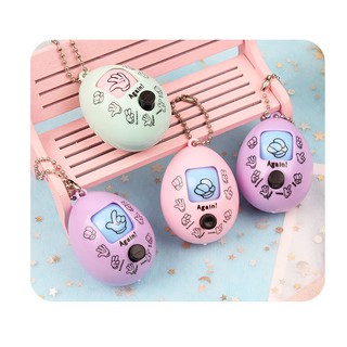 móc khóa oẳn tù xì