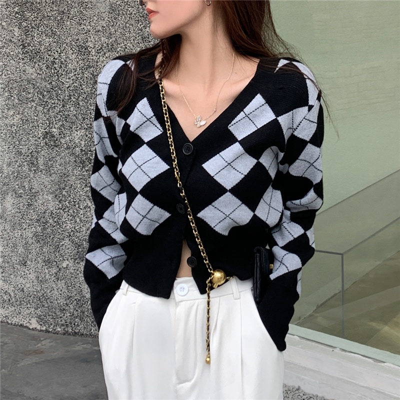 Áo khoác len cardigan thời trang nữ tính
