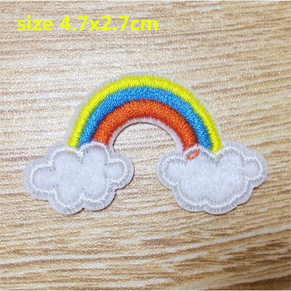 Miếng Dán Trang Trí Điện Thoại / Quần Áo Thêu Hình Đám Mây Cầu Vồng diy