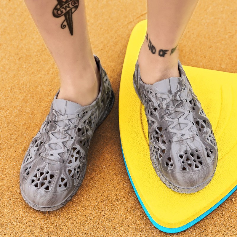Giày nhựa đi mưa chất xốp siêu nhẹ không thấm nước cho nam nữ