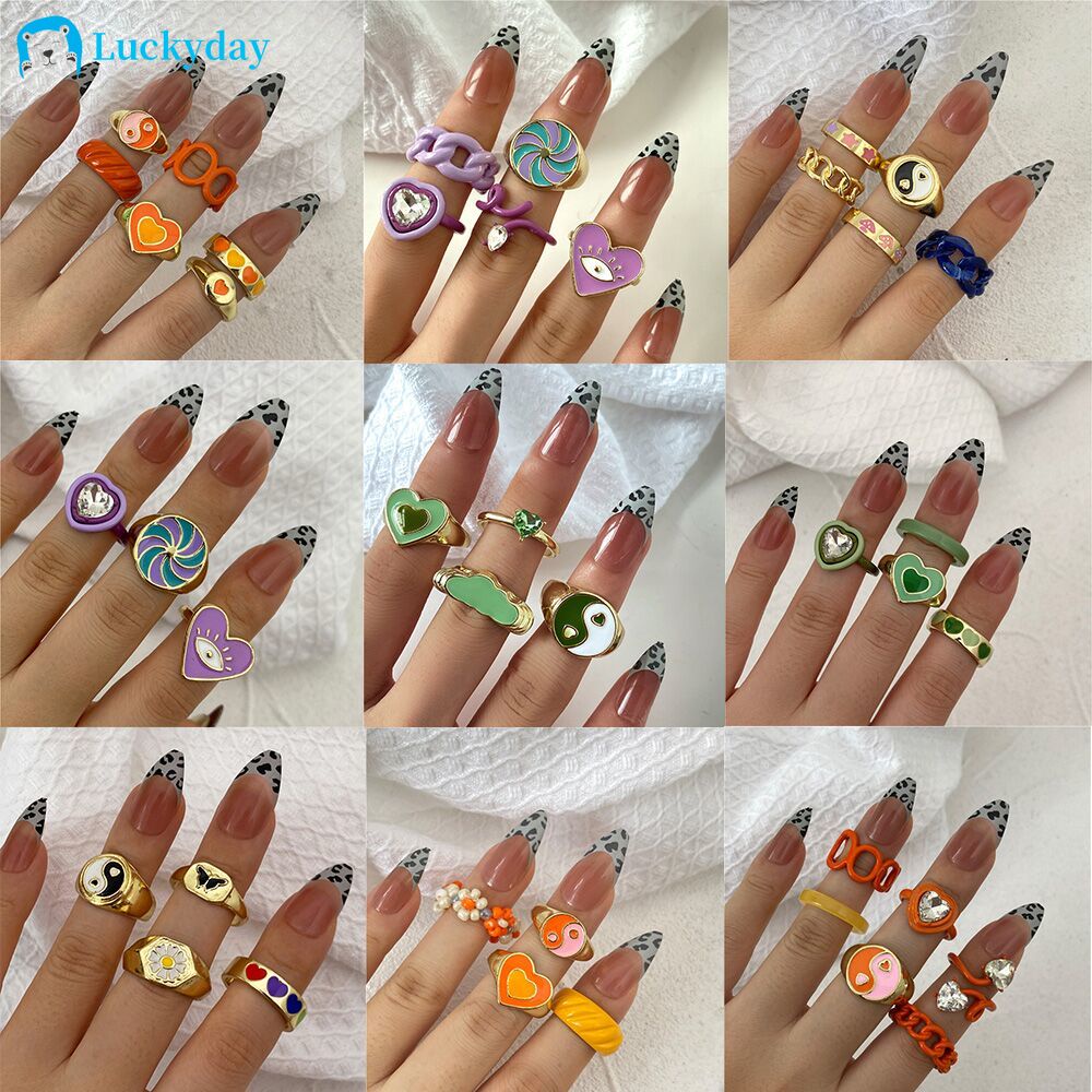 Nhẫn đeo tay kim loại tạo hình độc đáo cho nữ