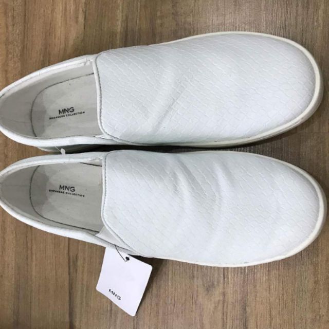 Giầy mango aut chuẩn 100% od nhầm size ạ .