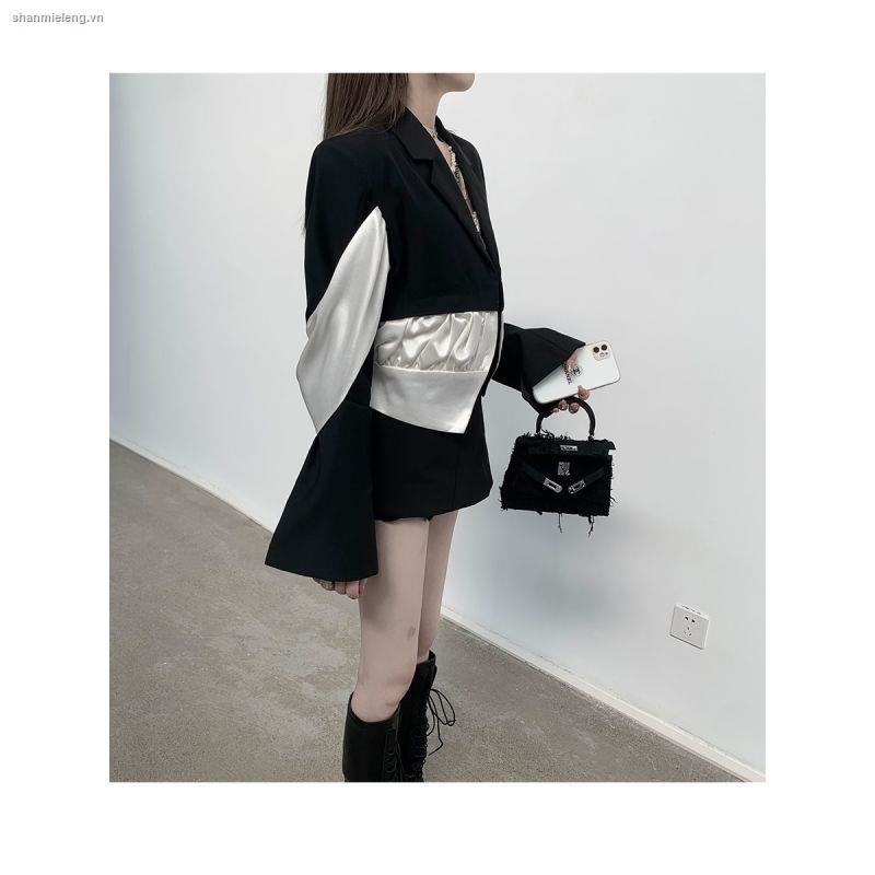 Áo khoác vest màu sắc phong cách mùa thu chất lượng cao cá tính | BigBuy360 - bigbuy360.vn