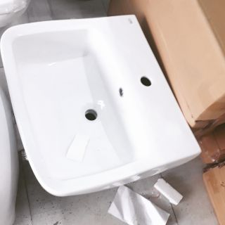 Lavabo vuông treo men nano chống bám bẩn cao cấp