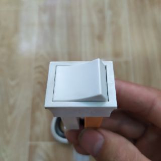 Công tắc 220v 16A Made in Japan