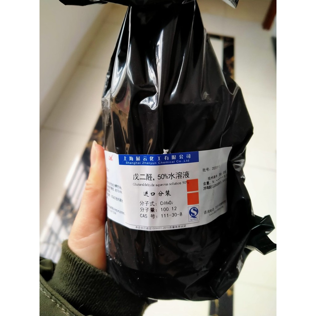 Hóa chất thí nghiệm Glutaraldehyde 50% - CAS 111-30-8 - Lọ 500ml - C5H8O2