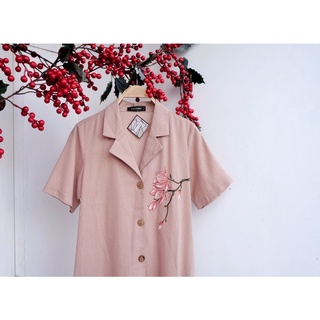 Đầm linen vẽ tay kiểu suông cổ vest - VT SAVANNA