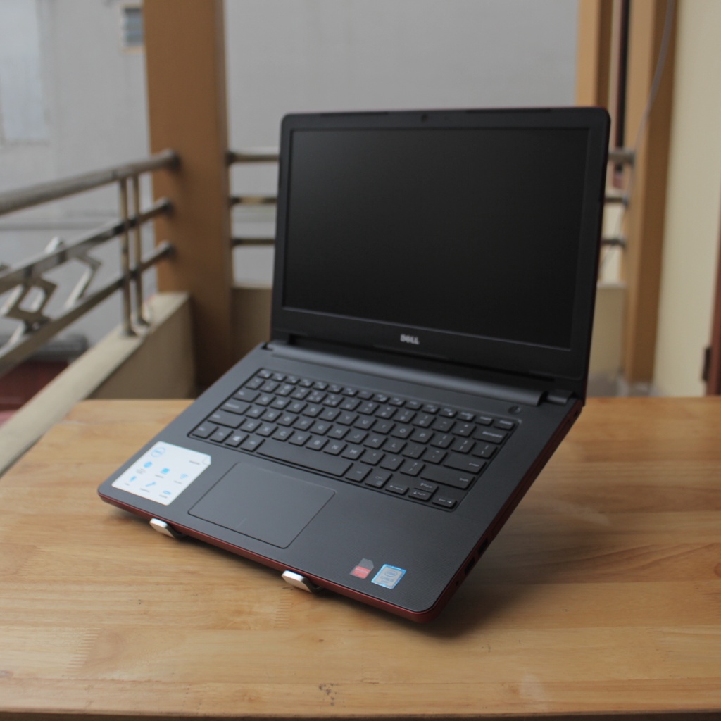 Laptop DELL V3459 14.1" 2.80GHz 8G 240G SSD